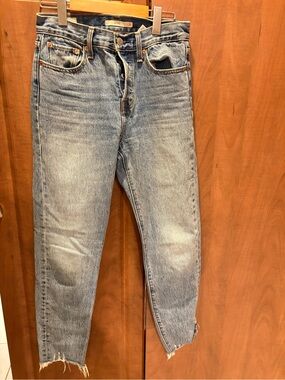Levis Wedgie High-Rise Jeans